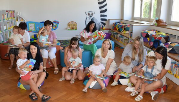 Kolorowe spotkanie w Klubie Maluszkowo Kolorowe spotkanie w Klubie Maluszkowo