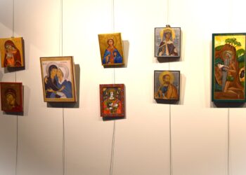 Ikony Doroty Wieczorek w bibliotece