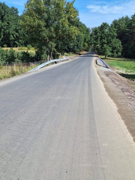 Nowa droga w kierunku Wąbnic oddana do użytku