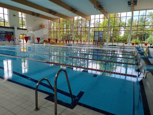 Uczniowie wracają na pływalnię