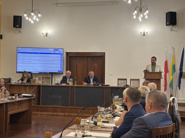 Więcej uczniów otrzyma pomoc socjalną