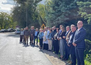 Nowy odcinek drogi w powiecie milickim