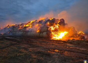 Pożar stogu siana w Gorzupi