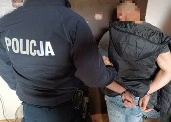 Zatrzymany z amfetaminą przy miejskim bazarze Zatrzymany z amfetaminą przy miejskim bazarze