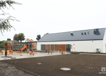 Świetlica we Wronowie na finiszu