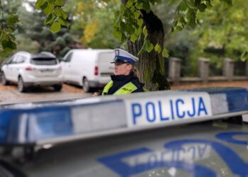 Policyjna akcja „ROADPOL – Telefony” na drogach powiatu