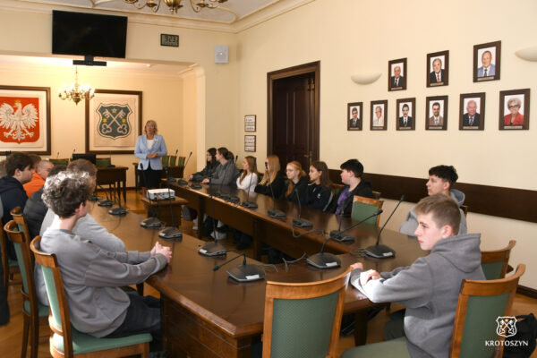 Uczniowie ZSP nr 3 w Urzędzie Miejskim