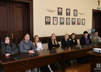 Uczniowie ZSP nr 3 w Urzędzie Miejskim