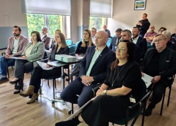 50 operacji z użyciem robota Velys