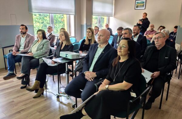 50 operacji z użyciem robota Velys