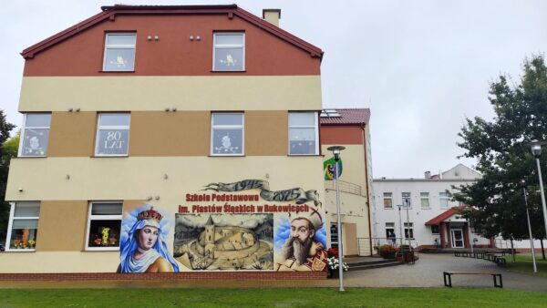 80 lat szkoły w Bukowicach