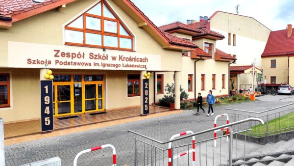 80 lat Szkoły Podstawowej w Krośnicach