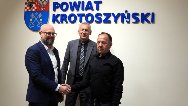 Umowa na modernizację ulicy Kaliskiej w Sulmierzycach podpisana