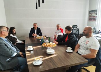 Sportowcy z powiatu u starosty