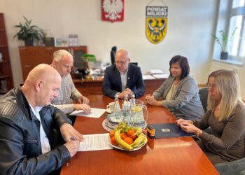 Nowy chodnik przy ulicy Grunwaldzkiej w Cieszkowie