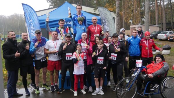 Milicz w biało-czerwonych barwach