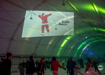 Mikołajki na lodzie