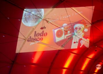 Mikołajki na lodzie