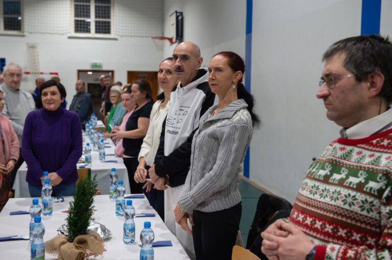 Wigilia dla samotnych i potrzebujących w ZSP2 w Krotoszynie
