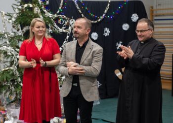 Wigilia dla samotnych i potrzebujących w ZSP2 w Krotoszynie