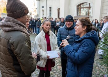 Szybka akcja w szkolnej sali