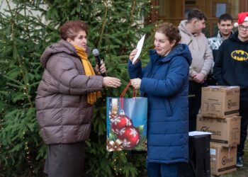 Szybka akcja w szkolnej sali