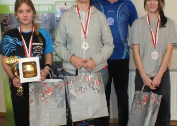 Gwiazdkowy turniej tenisa stołowego LZS w Bożacinie