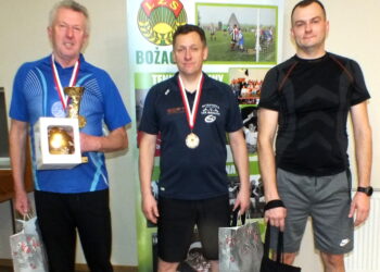 Gwiazdkowy turniej tenisa stołowego LZS w Bożacinie