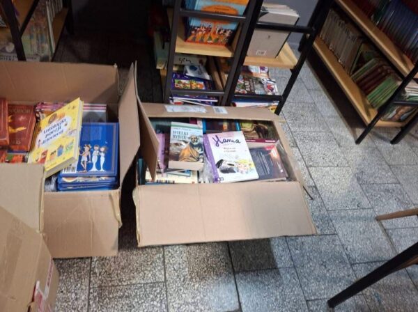 Nowe książki w szkolnej bibliotece