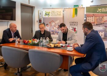 Umowa na budowę mieszkań podpisana