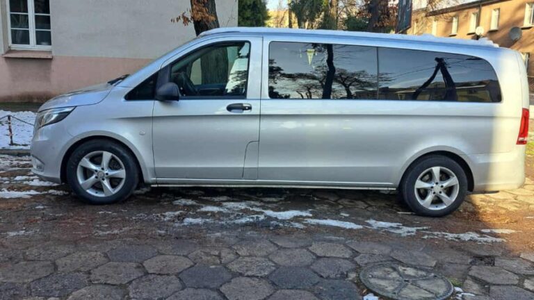 Nowy pojazd transportowy dla szpitala