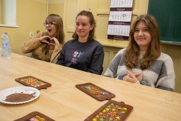 Czekoladowa przygoda ekonomistów i reklamy