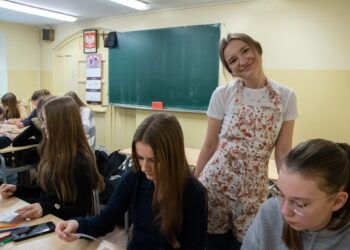 Czekoladowa przygoda ekonomistów i reklamy