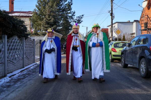 Orszak Trzech Króli przeszedł przez Krośnice