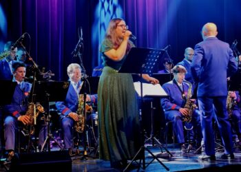 Milicka Orkiestra Dęta na scenie Kina Capitol