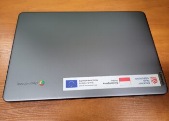 Nowy sprzęt komputerowy dla szkół w Cieszkowie i Pakosławsku