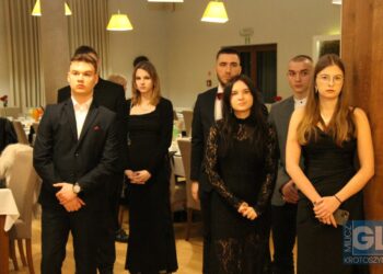 Studniówka w ZSP nr 1 w Krotoszynie za nami! Ach, co to był za bal!