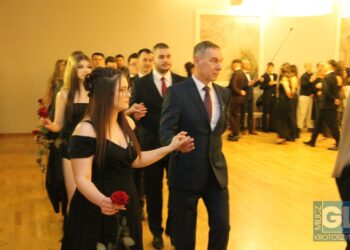 Studniówka w ZSP nr 1 w Krotoszynie za nami! Ach, co to był za bal!