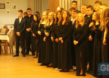 Studniówka w ZSP nr 1 w Krotoszynie za nami! Ach, co to był za bal!