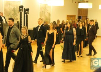 Studniówka w ZSP nr 1 w Krotoszynie za nami! Ach, co to był za bal!