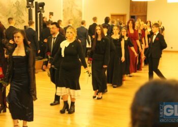 Studniówka w ZSP nr 1 w Krotoszynie za nami! Ach, co to był za bal!