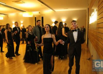 Studniówka w ZSP nr 1 w Krotoszynie za nami! Ach, co to był za bal!