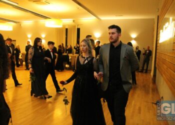 Studniówka w ZSP nr 1 w Krotoszynie za nami! Ach, co to był za bal!