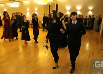 Studniówka w ZSP nr 1 w Krotoszynie za nami! Ach, co to był za bal!