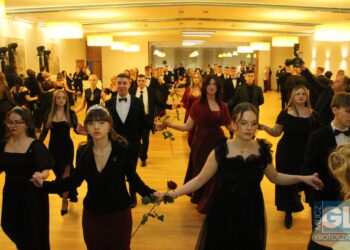 Studniówka w ZSP nr 1 w Krotoszynie za nami! Ach, co to był za bal!