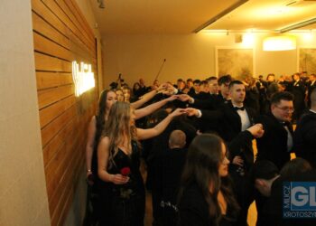 Studniówka w ZSP nr 1 w Krotoszynie za nami! Ach, co to był za bal!