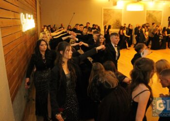 Studniówka w ZSP nr 1 w Krotoszynie za nami! Ach, co to był za bal!