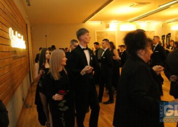 Studniówka w ZSP nr 1 w Krotoszynie za nami! Ach, co to był za bal!