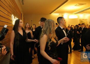 Studniówka w ZSP nr 1 w Krotoszynie za nami! Ach, co to był za bal!