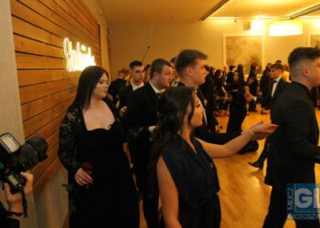 Studniówka w ZSP nr 1 w Krotoszynie za nami! Ach, co to był za bal!